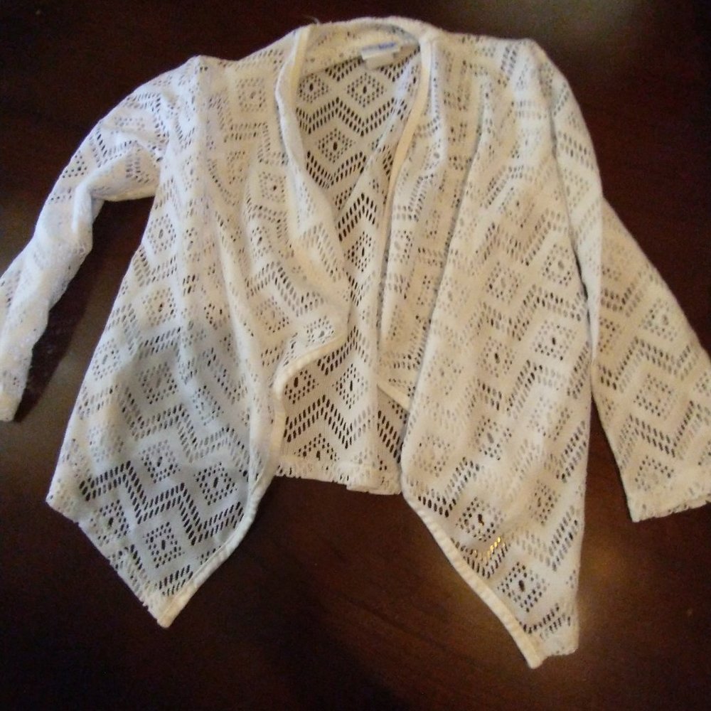 CWD KIDS LACE SWEATER.... EUC